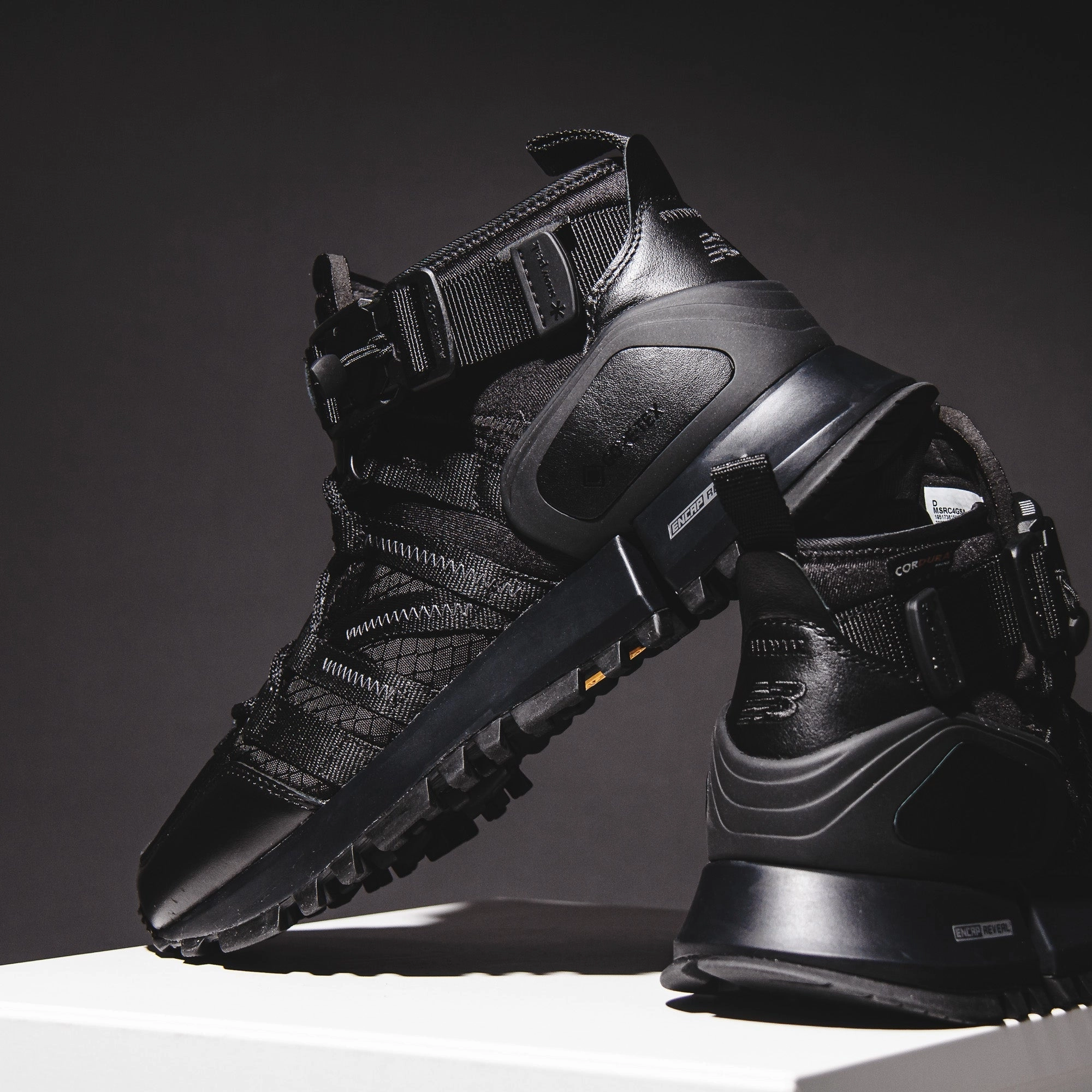 New Balance Men Tokyo Design R-C4 x Snow Peak Japan Gore-Tex Black Core MSRC4GSA classic New Balance pictures