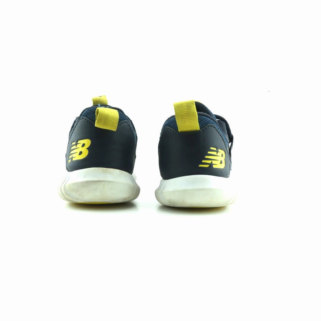 NEW BALANCE PLAYGRUV V1 New Balance casual shoe looks