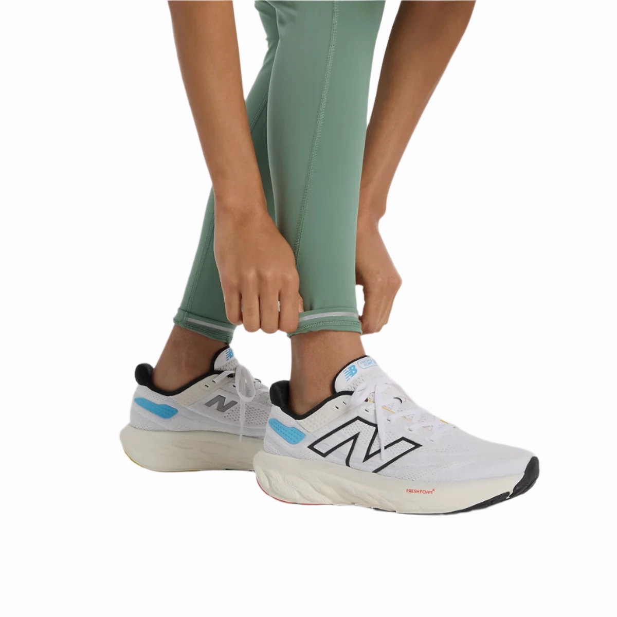 New Balance Sleek Pocket High-Rise Legging 27" NB women's styles