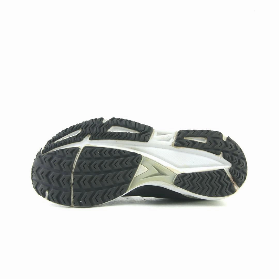 NEW BALANCE SPEEDRIDE New Balance casual shoe looks