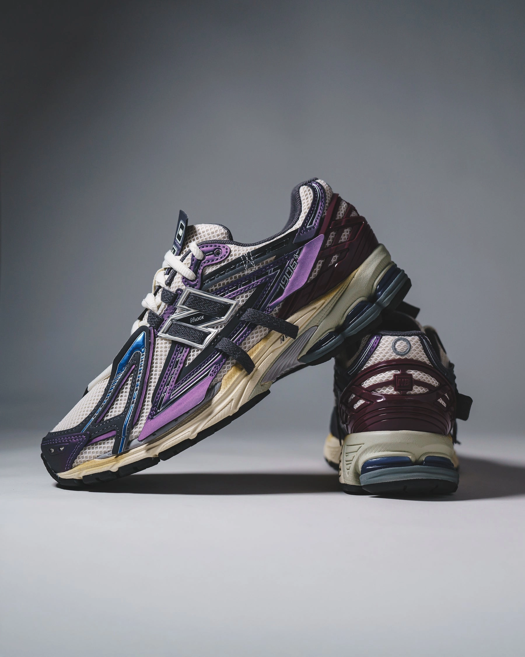 New Balance Unisex 1906A Inkwell U1906ANB classic New Balance pictures