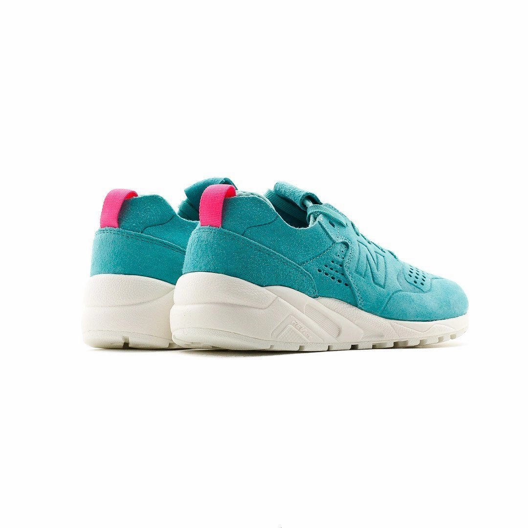 New Balance Women Deconstructed Green Pink Shoes WRT580DT classic New Balance pictures