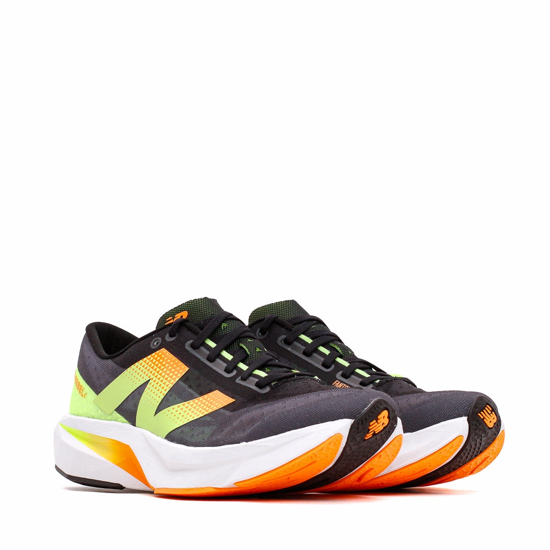 New Balance Women FuelCell Rebel v4 Black WFCXCG4 classic New Balance pictures