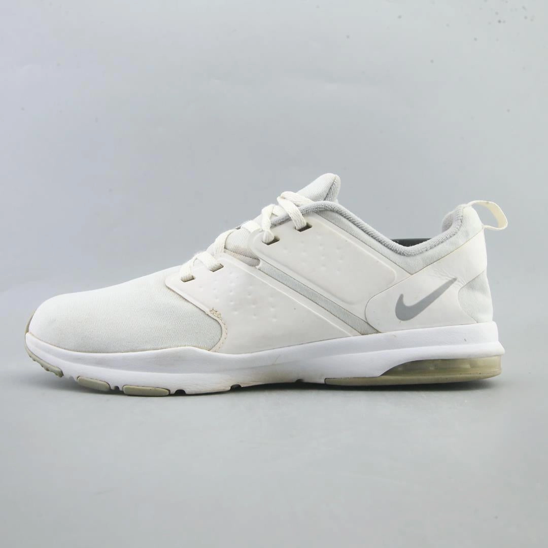 NIKE AIR BELLA TR Nike classic retro sneaker looks