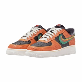 Nike Air Force 1 07 LX Siempre Familia Nike training shoes with flexible soles