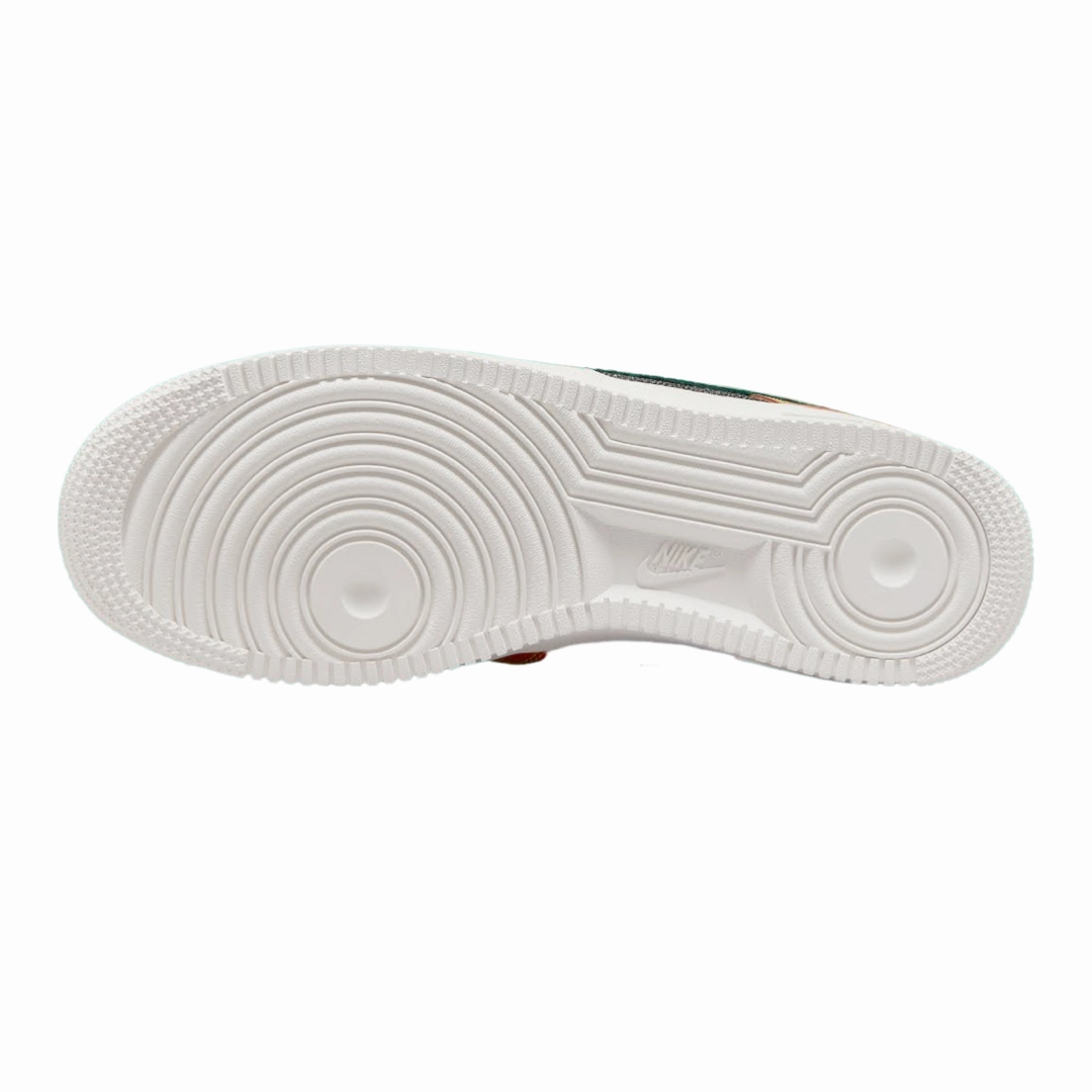 Nike Air Force 1 07 LX Siempre Familia Modern Sneakers