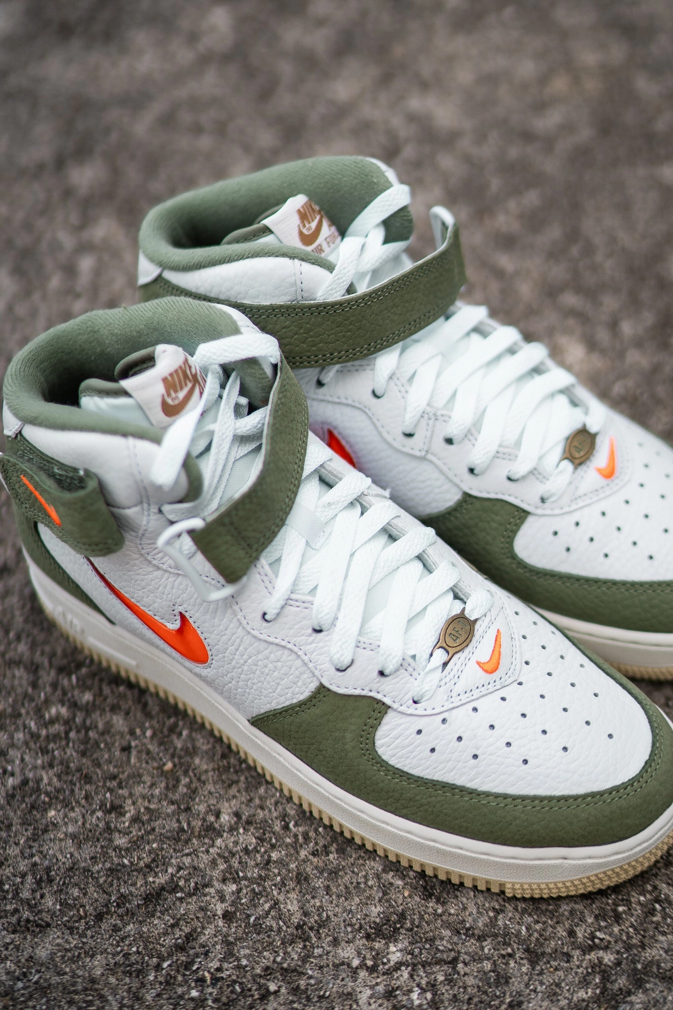 Nike Air Force 1 Mid QS (Olive Jewel) Nike cutting-edge sport shoes