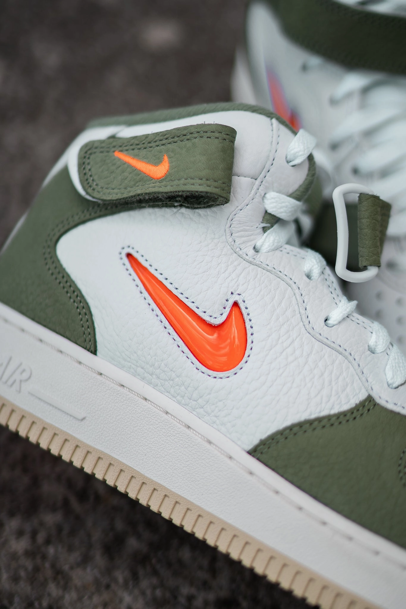 Nike Air Force 1 Mid QS (Olive Jewel) Nike cutting-edge sport shoes