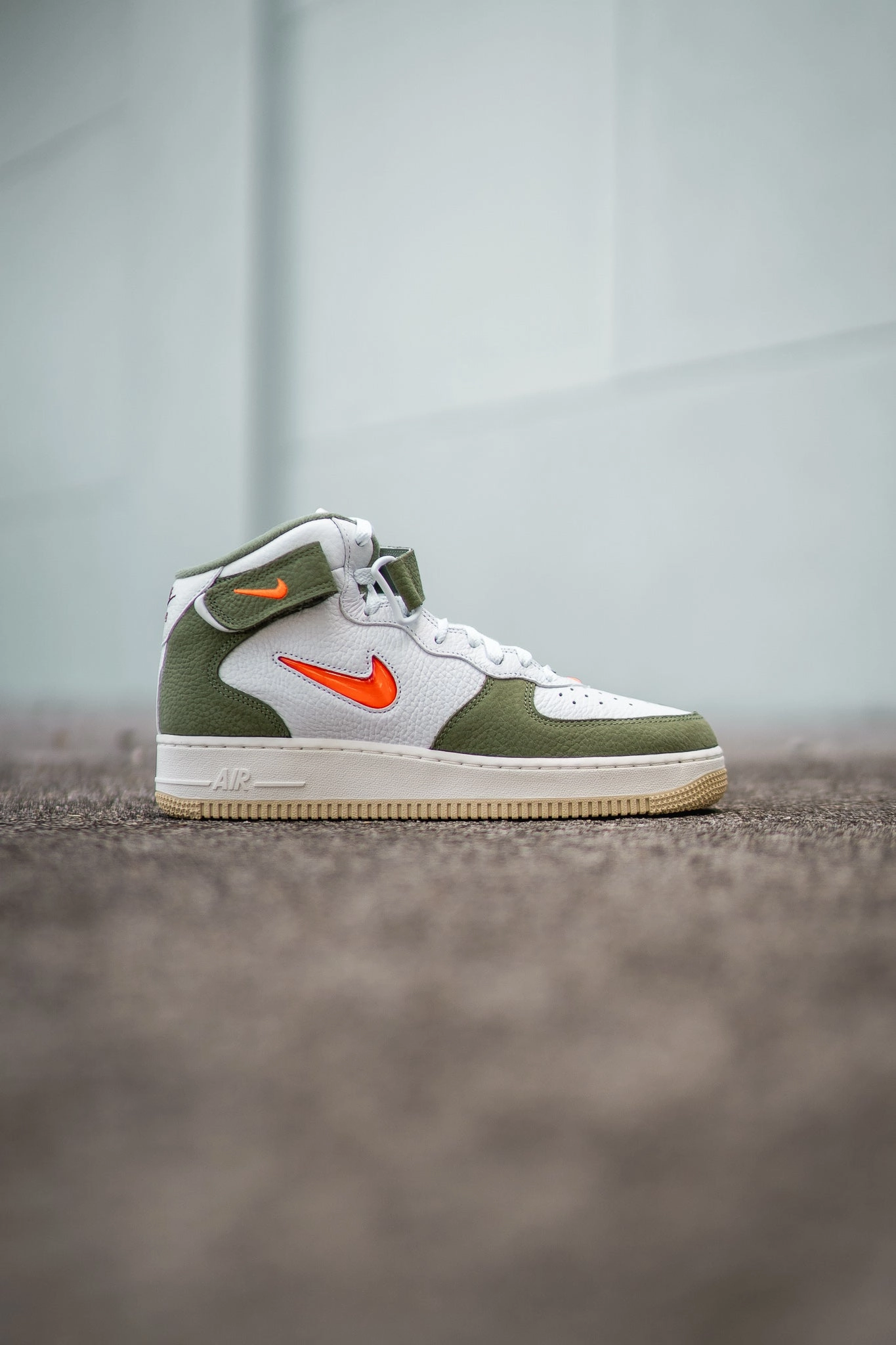 Nike Air Force 1 Mid QS (Olive Jewel) Nike cutting-edge sport shoes