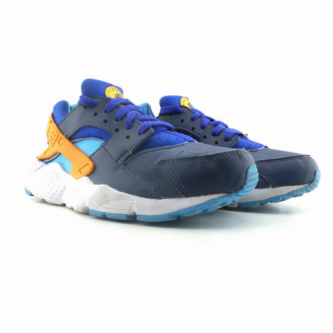 NIKE AIR HUARACHE RUN classic Nike shoe photos