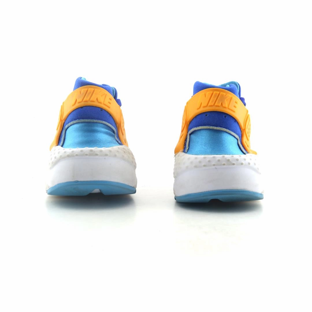 NIKE AIR HUARACHE RUN classic Nike shoe photos