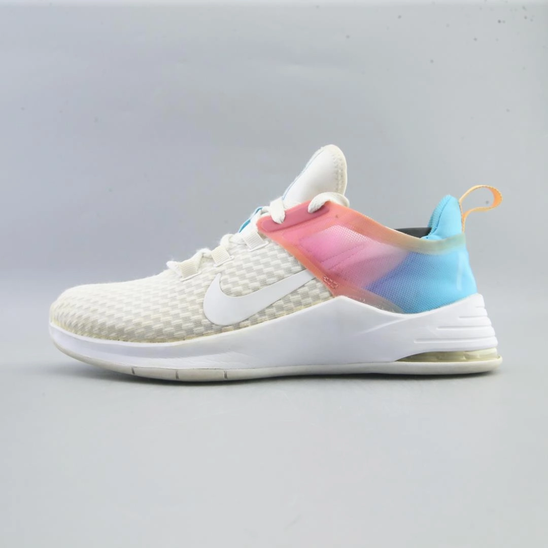 NIKE AIR MAX BELLA TR 2 Nike trendy lifestyle shoes