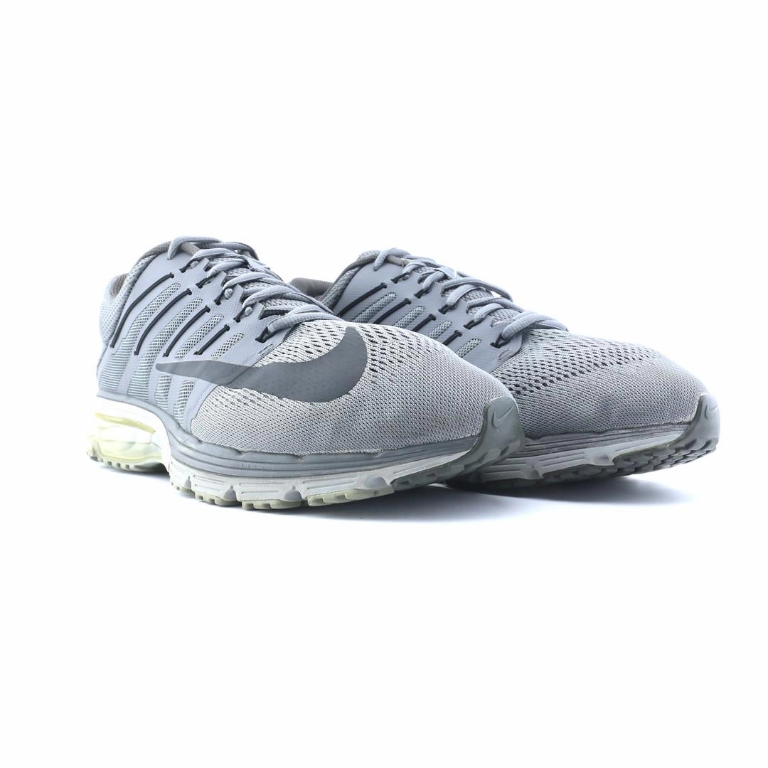 NIKE AIR MAX EXCELLERATE 4 Nike running shoe close-ups