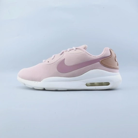 NIKE AIR MAX OKETO Nike bold colorway footwear