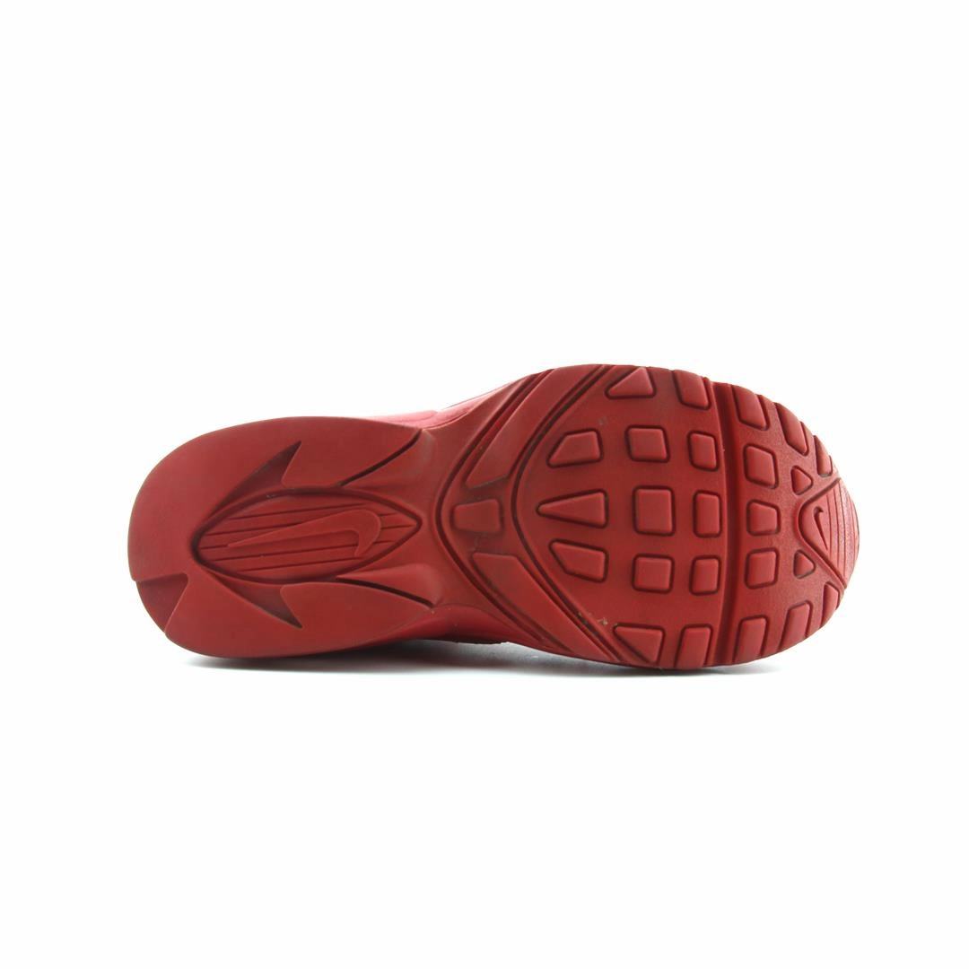 NIKE AIR MAX PLUS stylish Nike trainer looks
