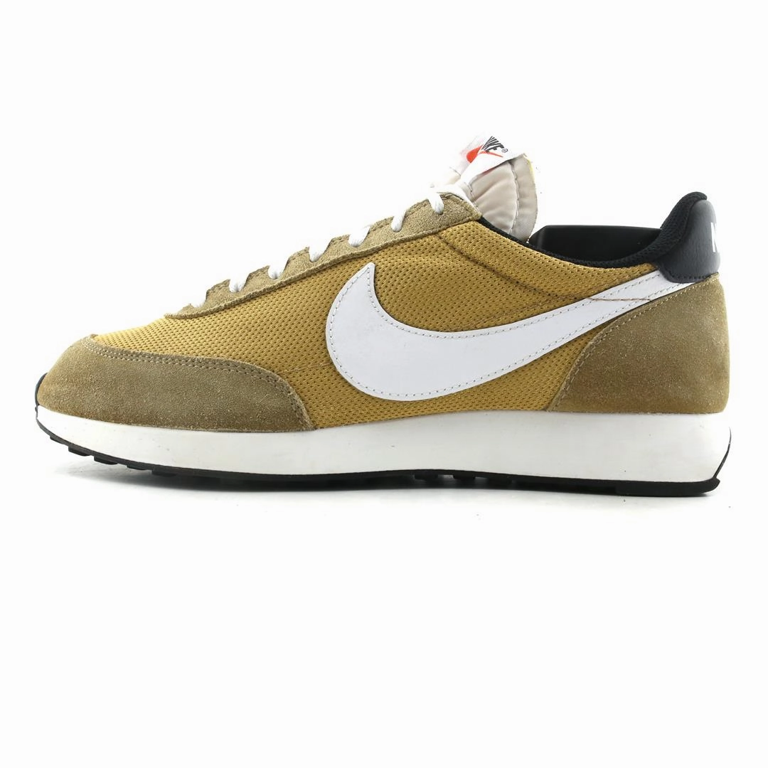 NIKE  AIR TAILWIND 79 Nike comfortable everyday sneakers