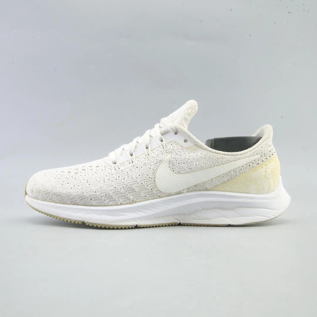 NIKE AIR ZOOM PEGASUS 35 Nike supportive fitness footwear