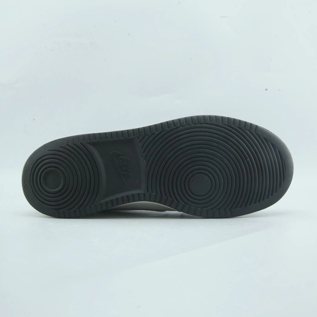 NIKE COURT BOROUGH MID stylish Nike trainer looks