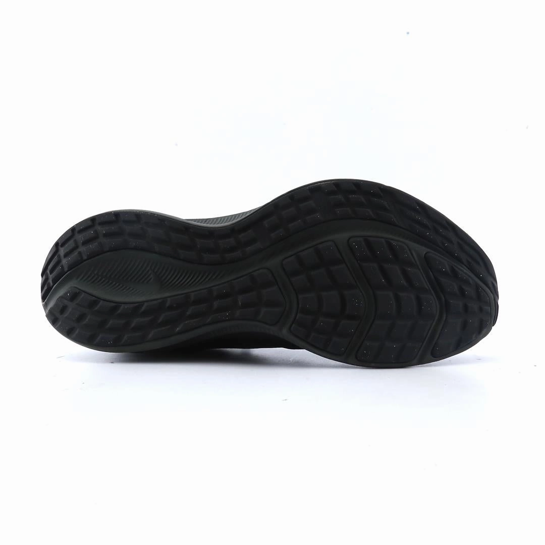 NIKE  DOWNSHIFTER 11 classic Nike shoe photos