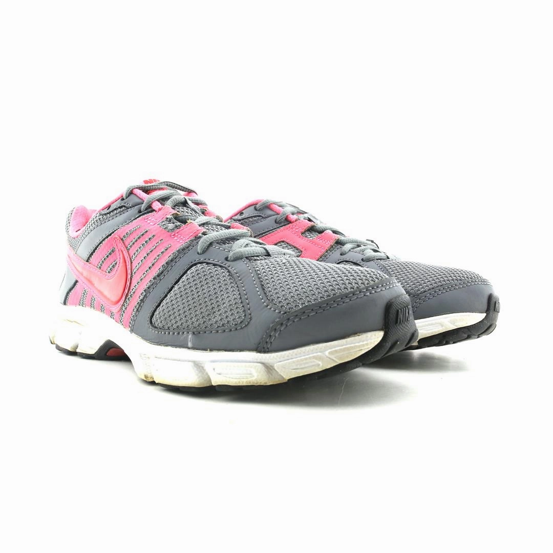 NIKE  DOWNSHIFTER 5 Nike performance shoe shots