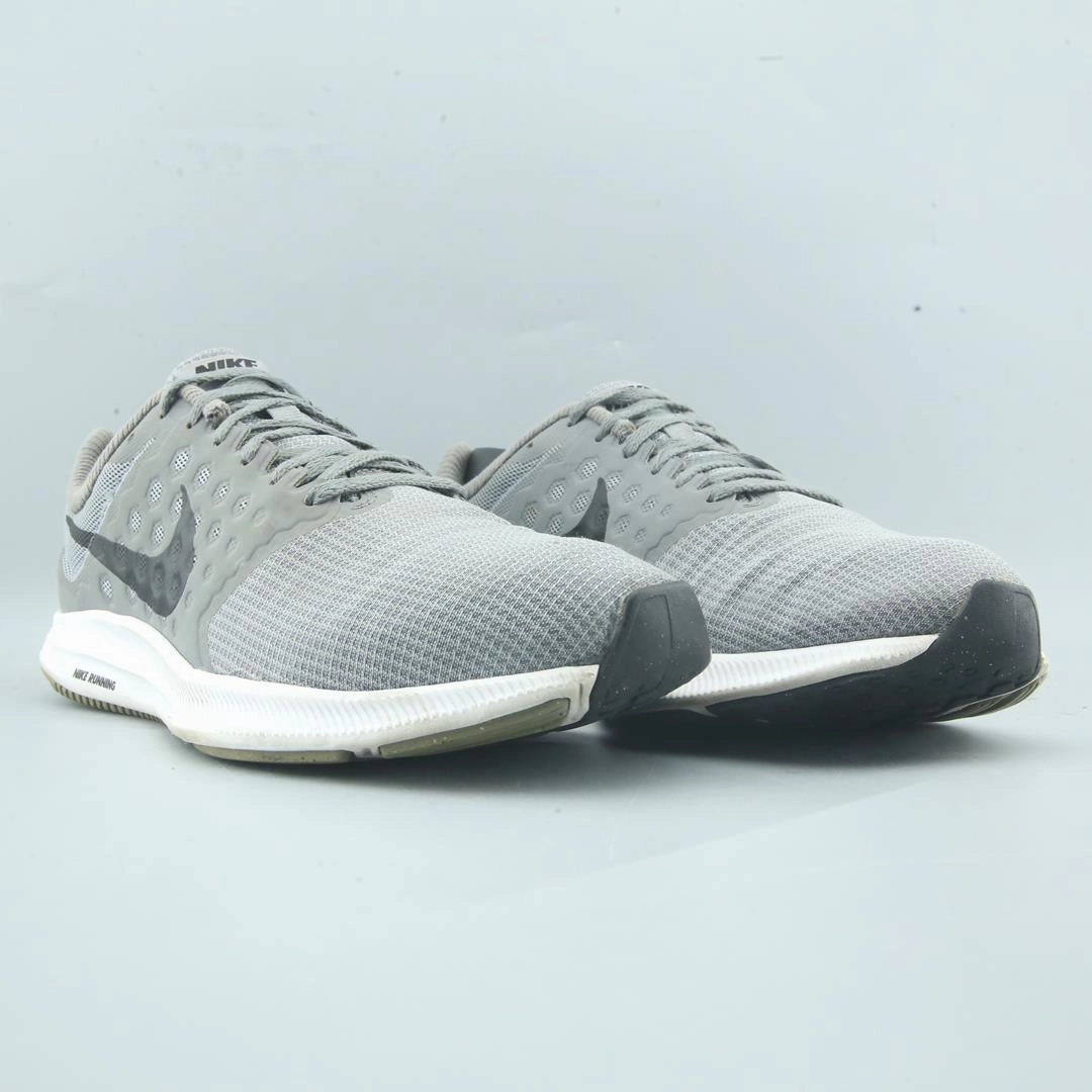 NIKE DOWNSHIFTER 7 Nike casual shoe imagery