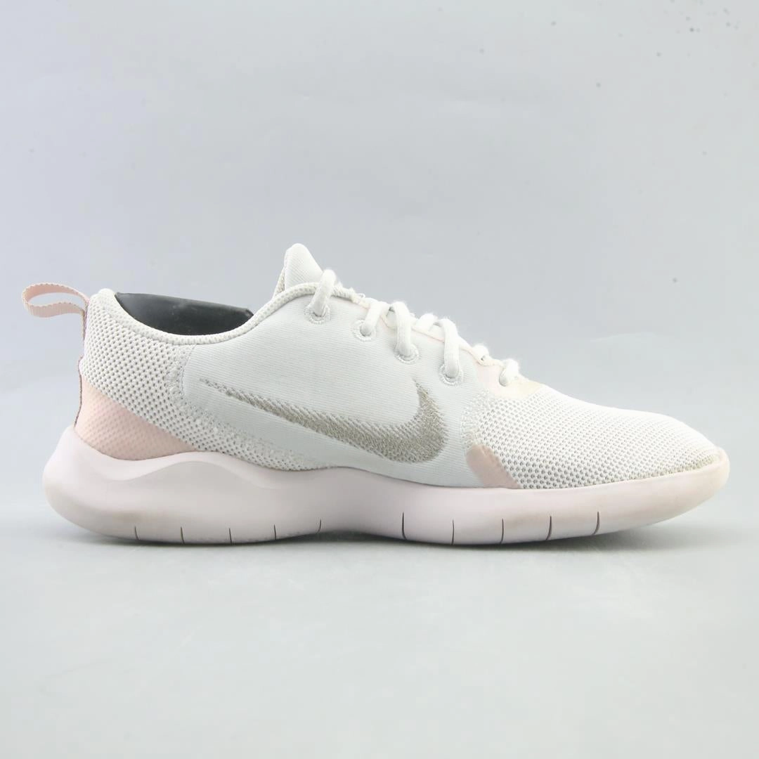 NIKE  FLEX EXPERIENCE RUN 10 Nike outdoor shoe designs