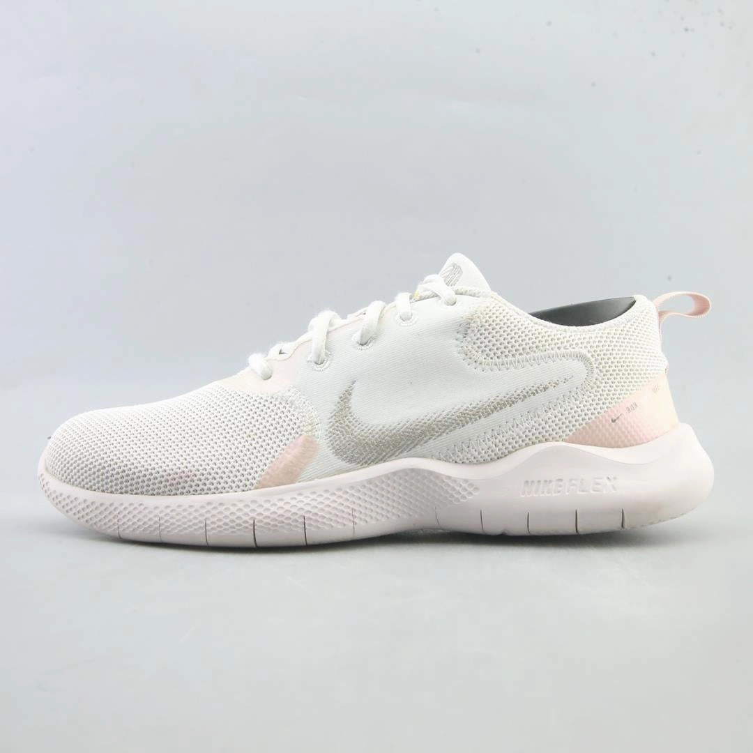 NIKE  FLEX EXPERIENCE RUN 10 Nike classic retro sneaker looks