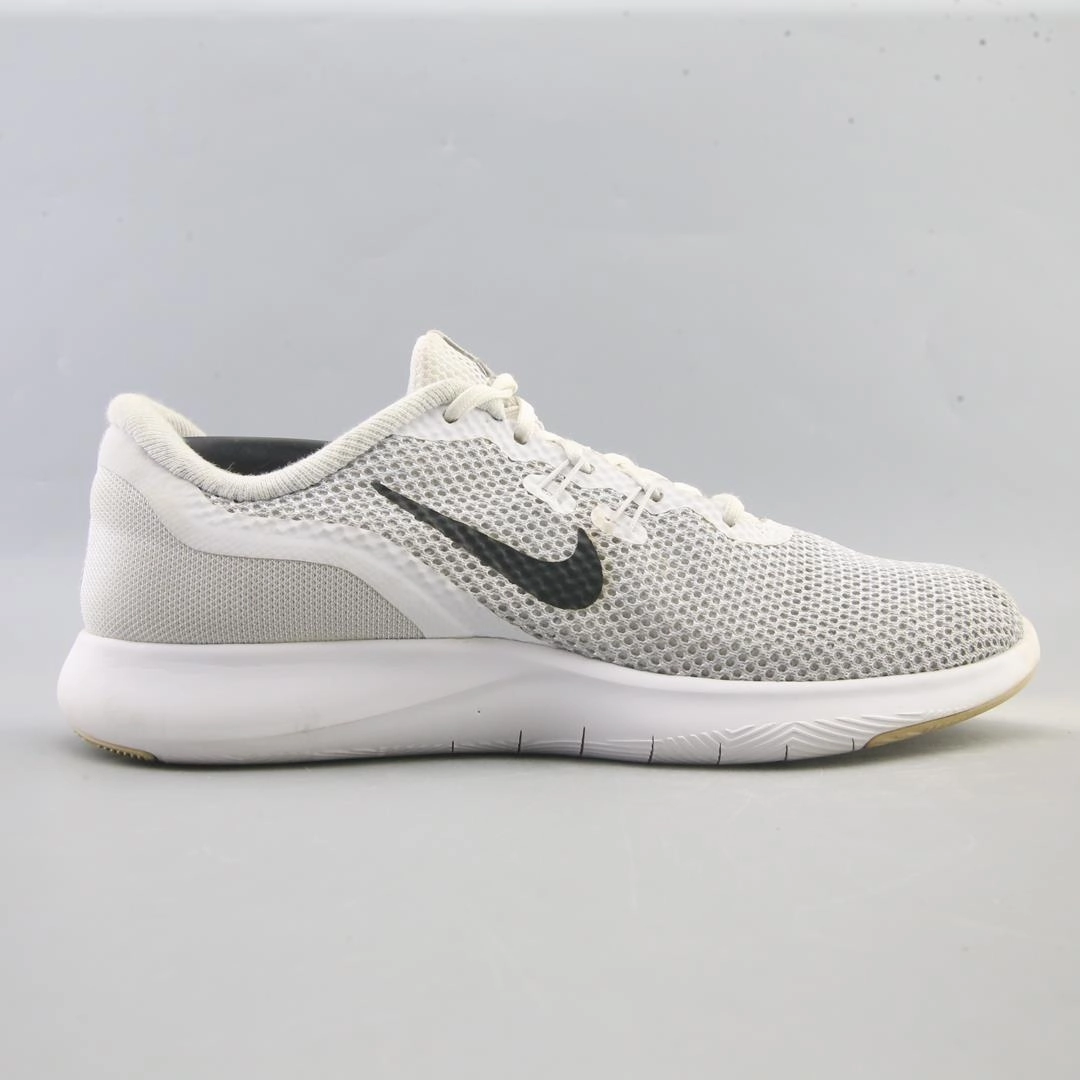 NIKE FLEX TRAINER 7 vibrant Nike shoe colors