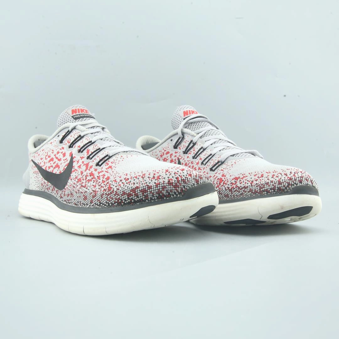 NIKE FREE RN DISTANCE Nike casual shoe imagery