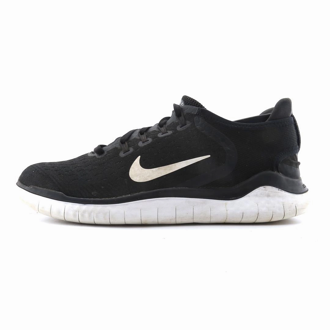 NIKE FREE RN Nike classic retro sneaker looks