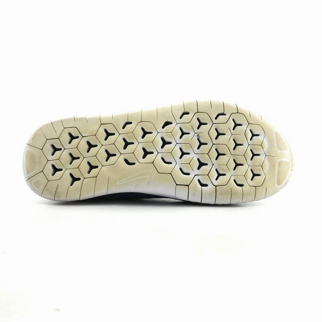 NIKE FREE RUN 2018 sleek Nike sneaker angles