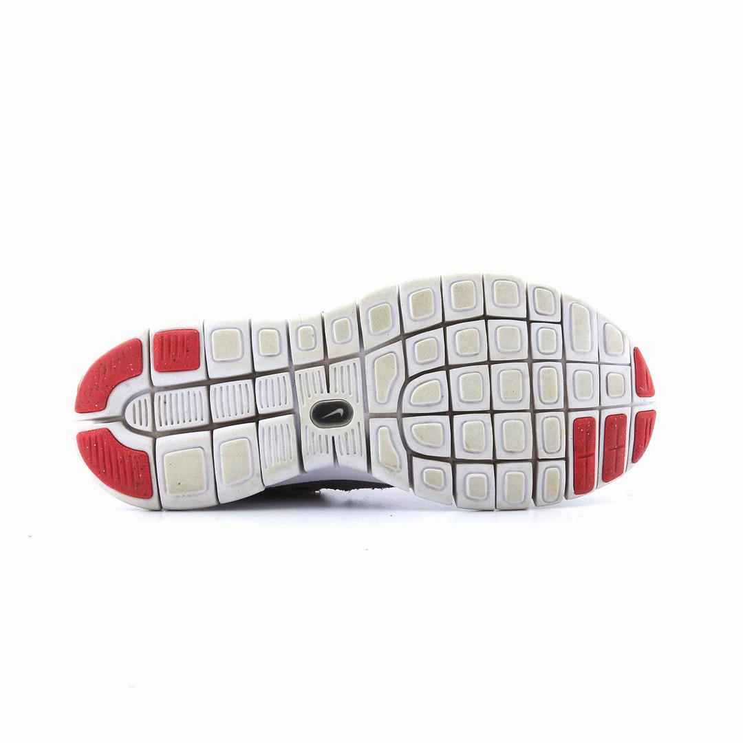 NIKE  FREE RUN 2 sleek Nike sneaker angles