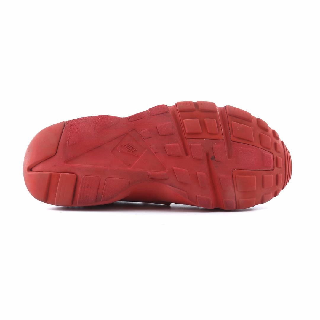 NIKE  HUARACHE RUN sleek Nike sneaker angles