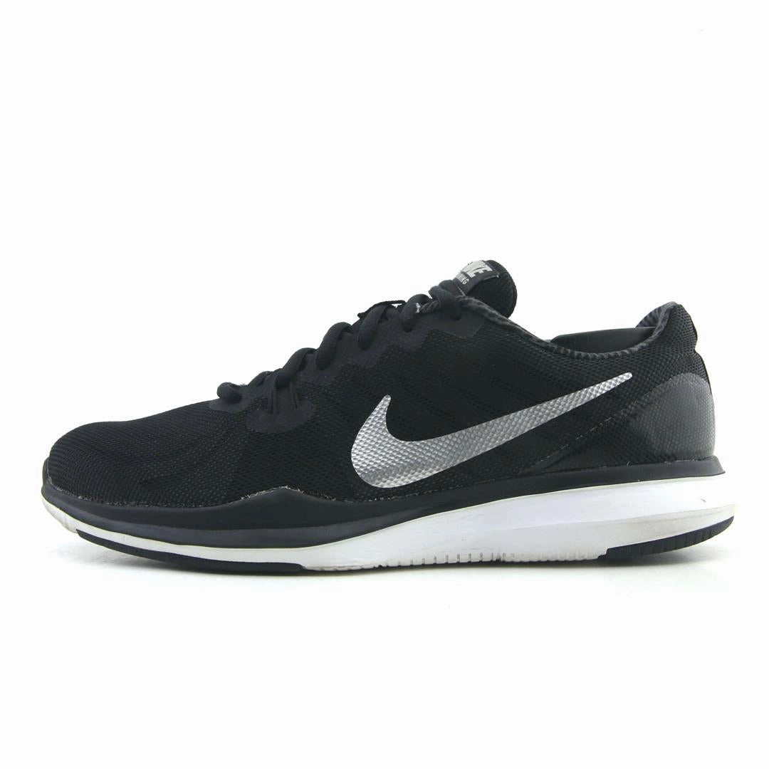 NIKE IN SEASON TR7 Nike comfortable everyday sneakers