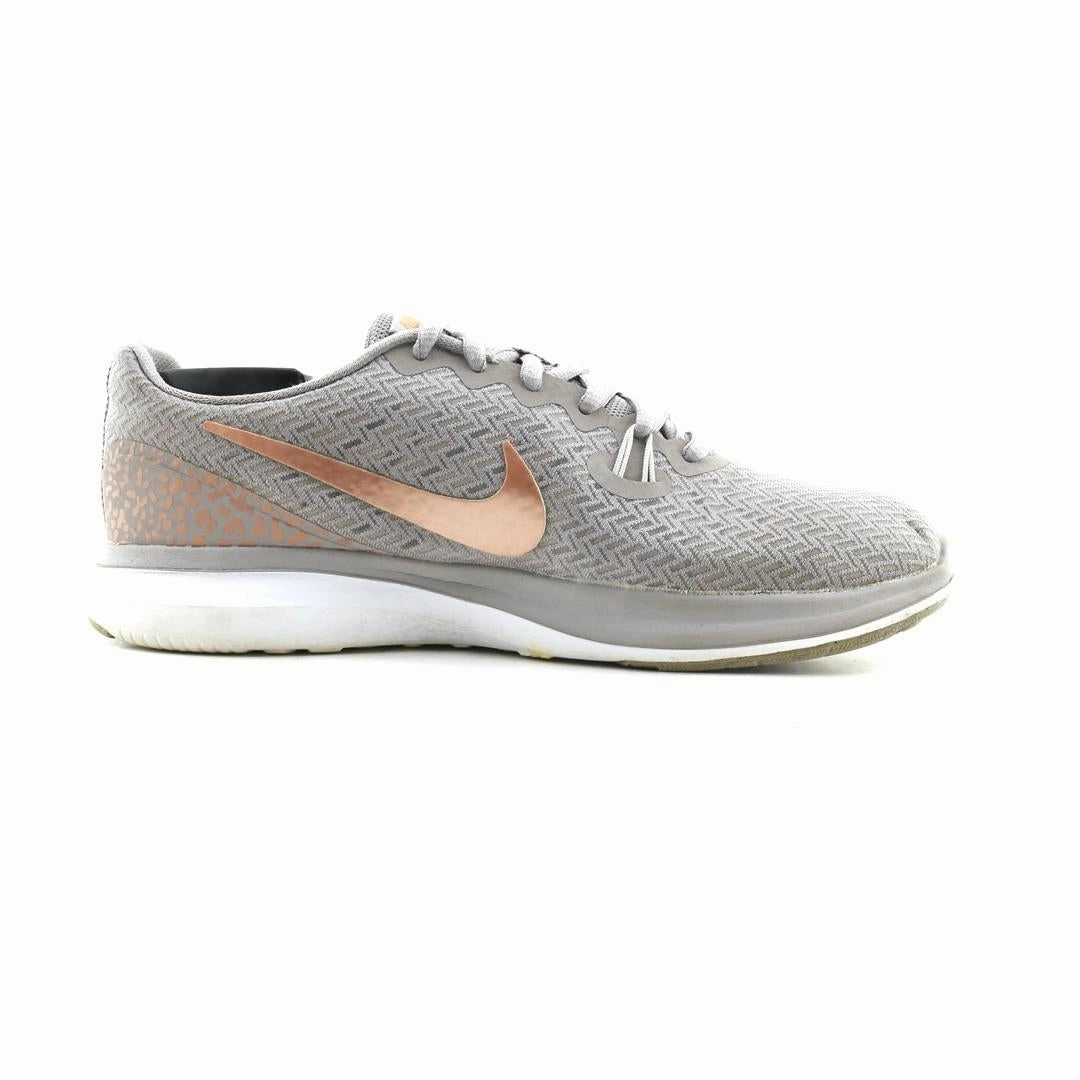 NIKE IN-SEASON TR 7 Nike outdoor shoe designs