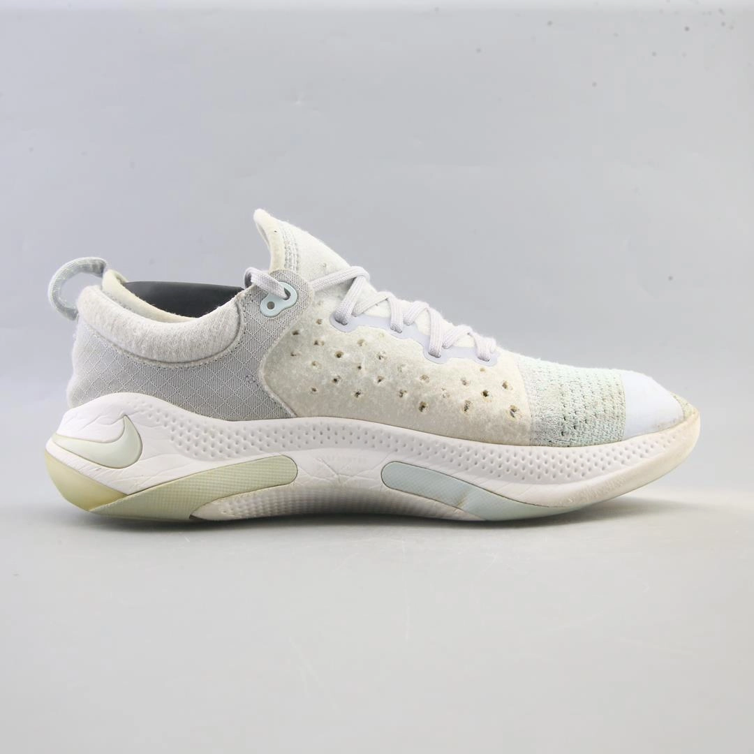 NIKE JOYRIDE RUN FLYKNIT modern Nike footwear styles