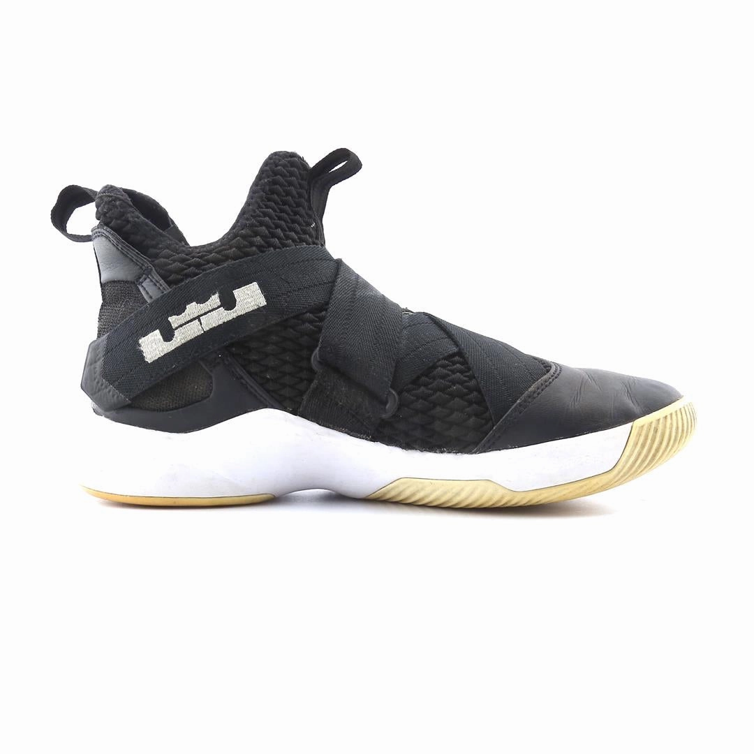 NIKE LEBRON SOLDIER 12 sleek Nike sneaker angles
