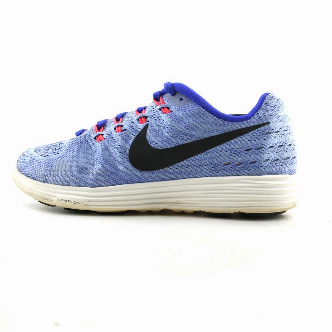 NIKE LUNAR TEMPO 2 Nike classic retro sneaker looks