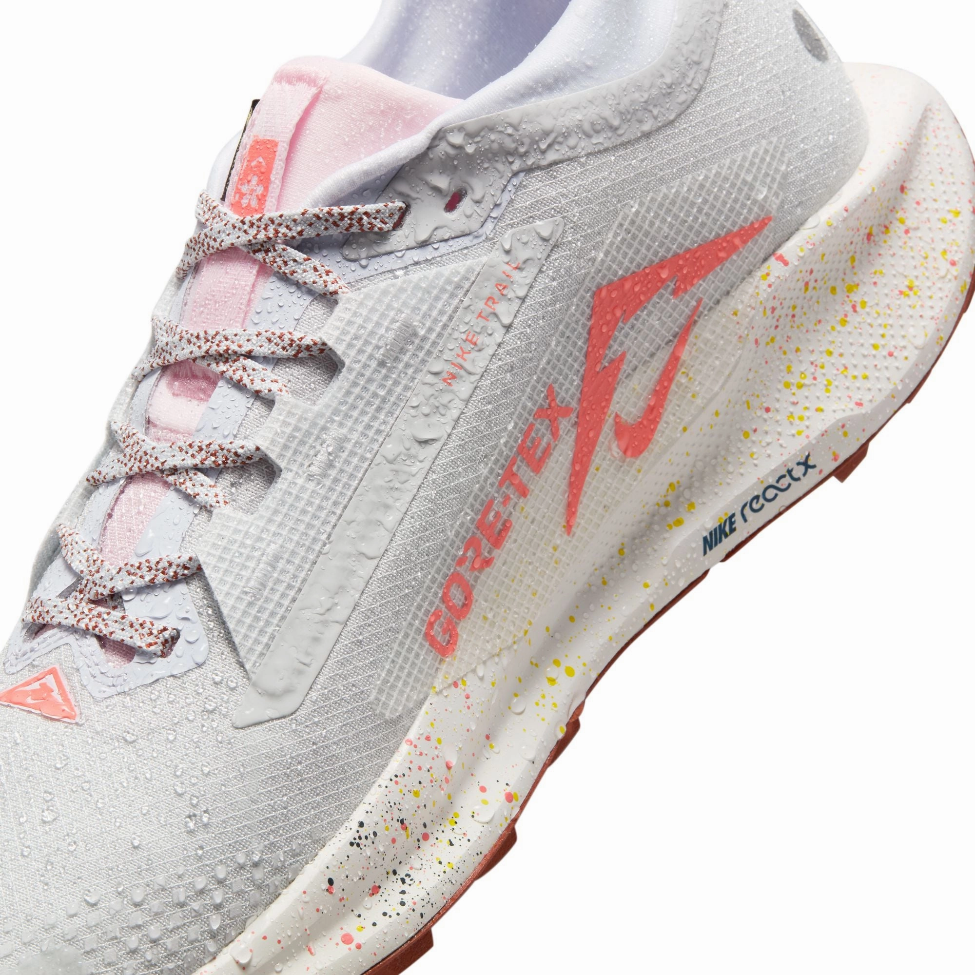 Nike Pegasus Trail 5 GORE-TEX | Pure Platinum / Football Grey / Pink Foam | Mens Nike cutting-edge sport shoes