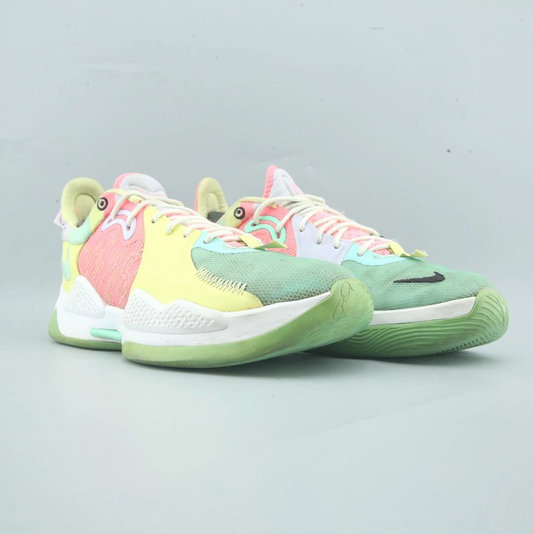 NIKE PG 5 Nike casual shoe imagery