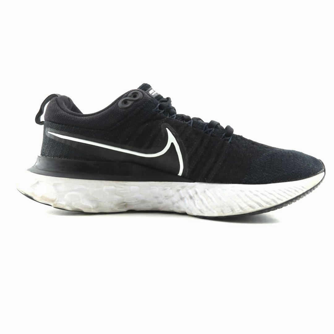 NIKE REACT INFINITY RUN FLYKNIT 2 classic Nike shoe photos
