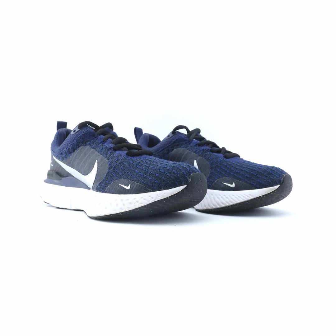NIKE REACT INFINITY RUN FLYKNIT 3 Nike casual shoe imagery