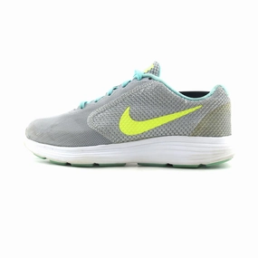NIKE REVOLUTION 3 Nike lightweight trainer models