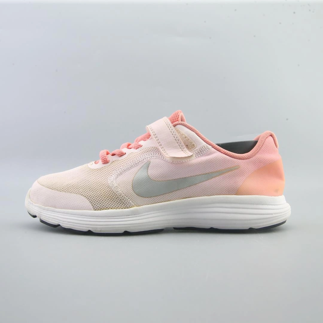 NIKE REVOLUTION 3 Nike supportive fitness footwear