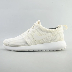 NIKE ROSHE ONE Nike modern athletic shoe designs
