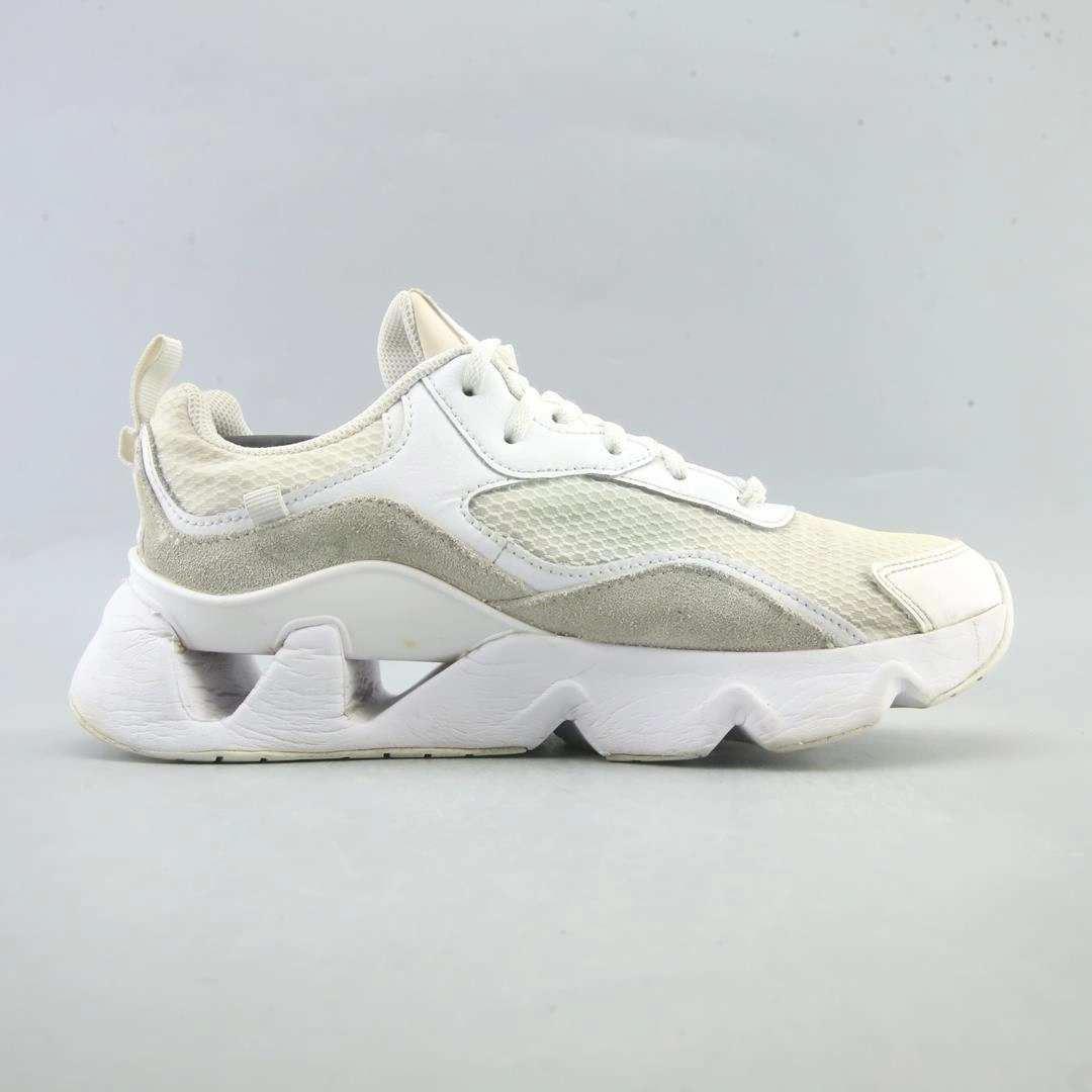 NIKE RYZ 365 2 Nike outdoor shoe designs