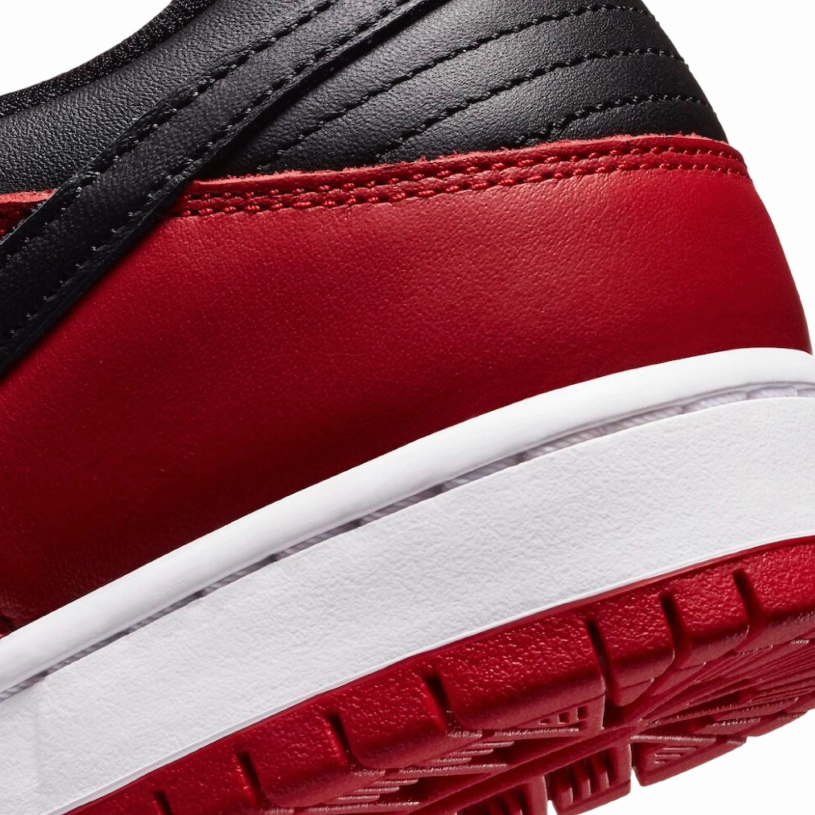 Nike SB Dunk Low J Pack Chicago Varsity Red Black White Street Shoes