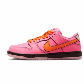 Nike SB Dunk Low The Powerpuff Girls Blossom Lotus Pink Digital Pink Medium Soft Pink Nike casual sneakers with modern design
