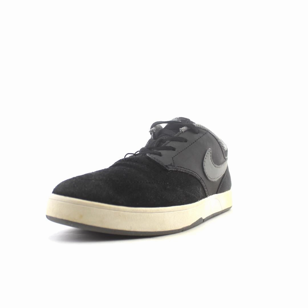 NIKE SB FOCUS GS modern Nike footwear styles