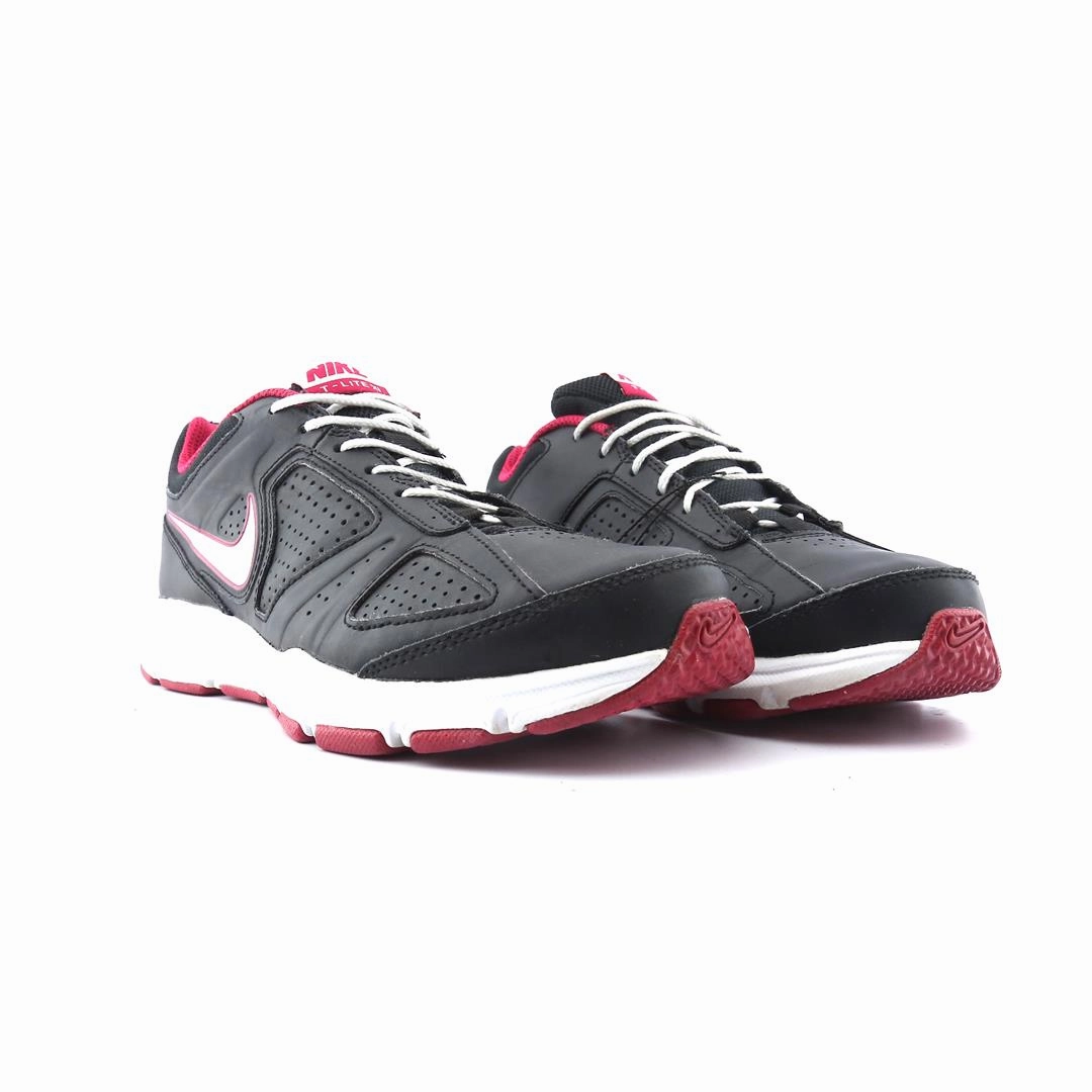 NIKE  T-LITE XL Nike outdoor shoe designs